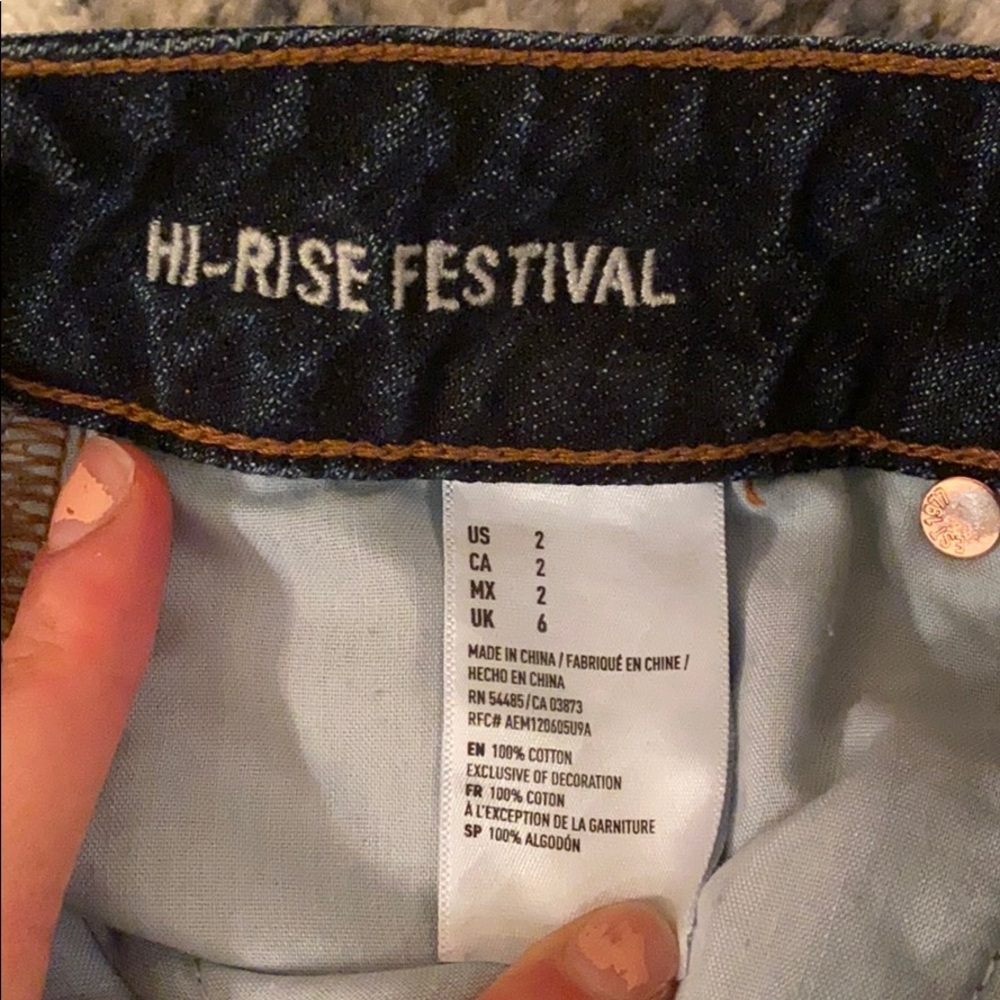 Shorts - Picture 3 of 3